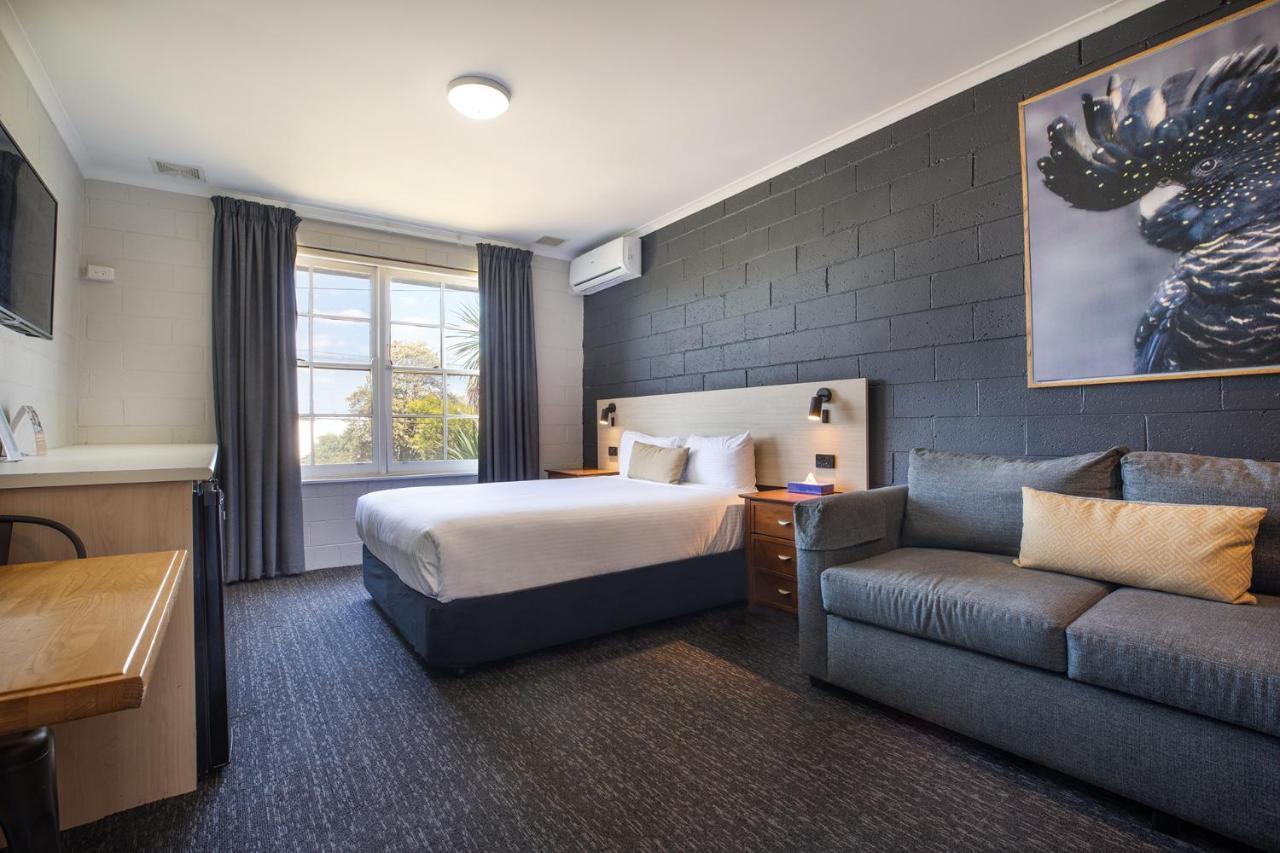 The Mulgrave Motel Экстерьер фото